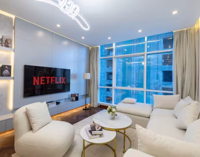 Marina View Luxury High-Floor 1BR in MAG 218