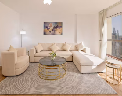 Luxury 2BR Apartment Near Beach | Safe & Spacious